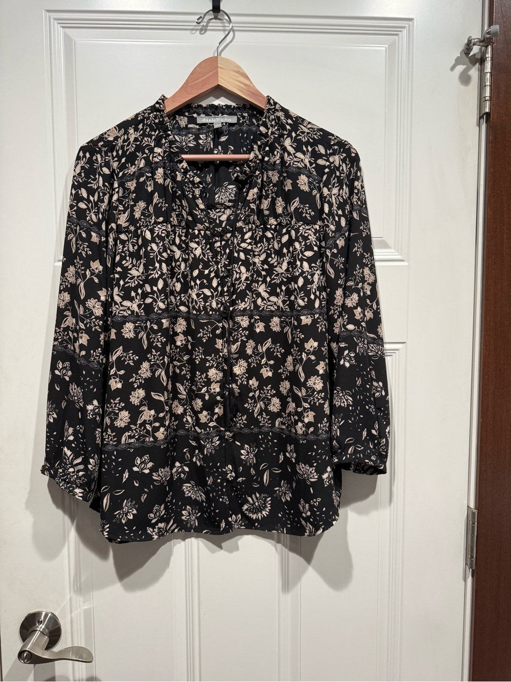 Daniel Rainn Black Blouse with Beige Floral Print
